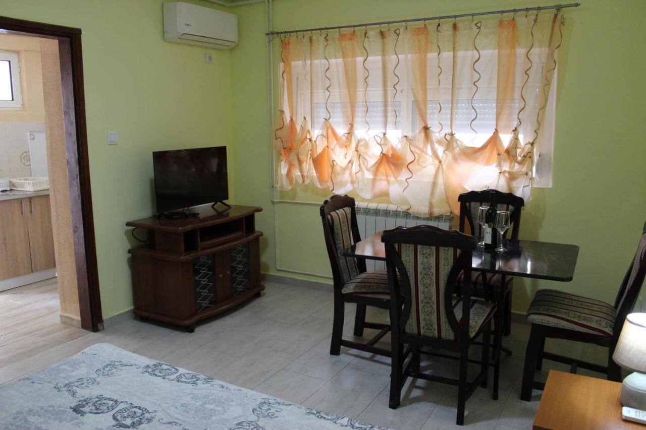 Apartmani Franovic Tivat Extérieur photo